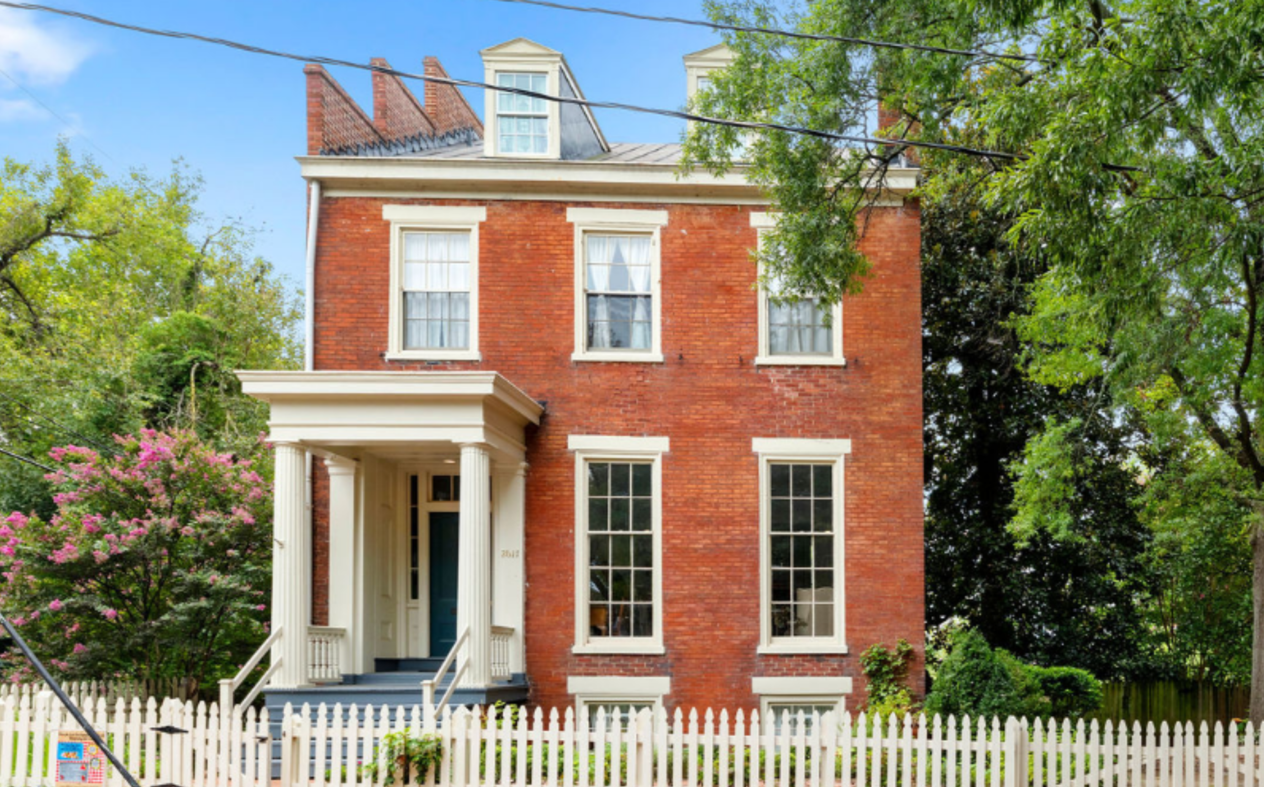 Orange And White Modern How To YouTube Thumbnail (1)